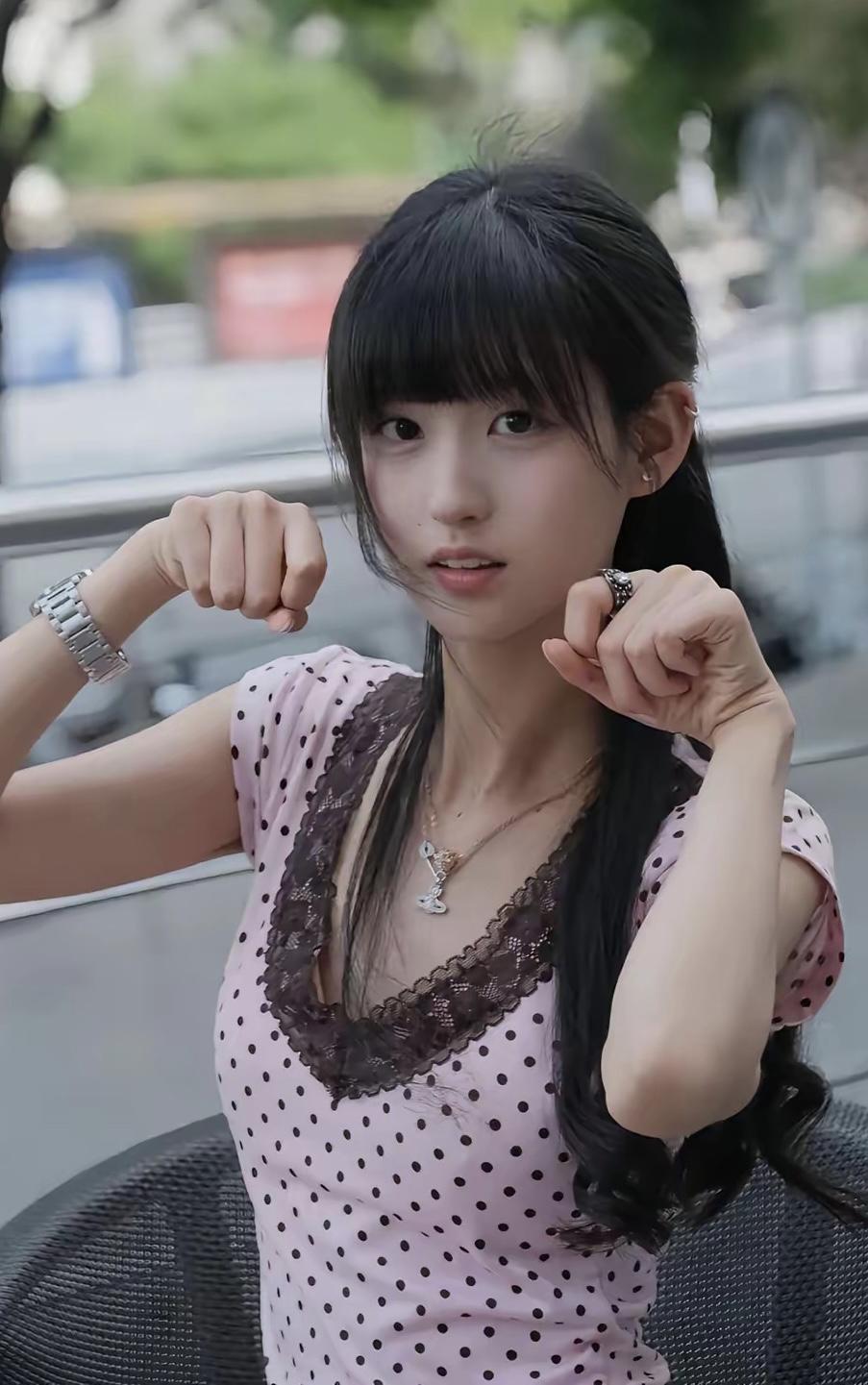 漂亮女孩