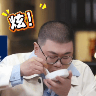 吕严耗子掉进米缸了 吕严参加饭综，简直就是把吃货的乐趣演绎得淋漓尽致！每一口食物