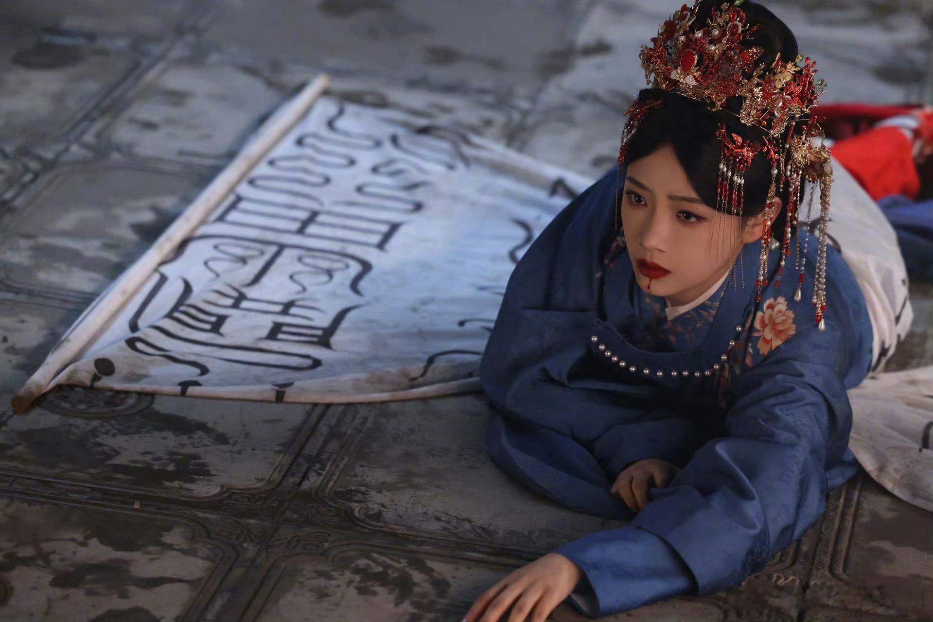 吴佳怡的剧脑子一扔就是看 电子榨菜天花板来了！吴佳怡《荣华令》开局反杀，宅斗权谋