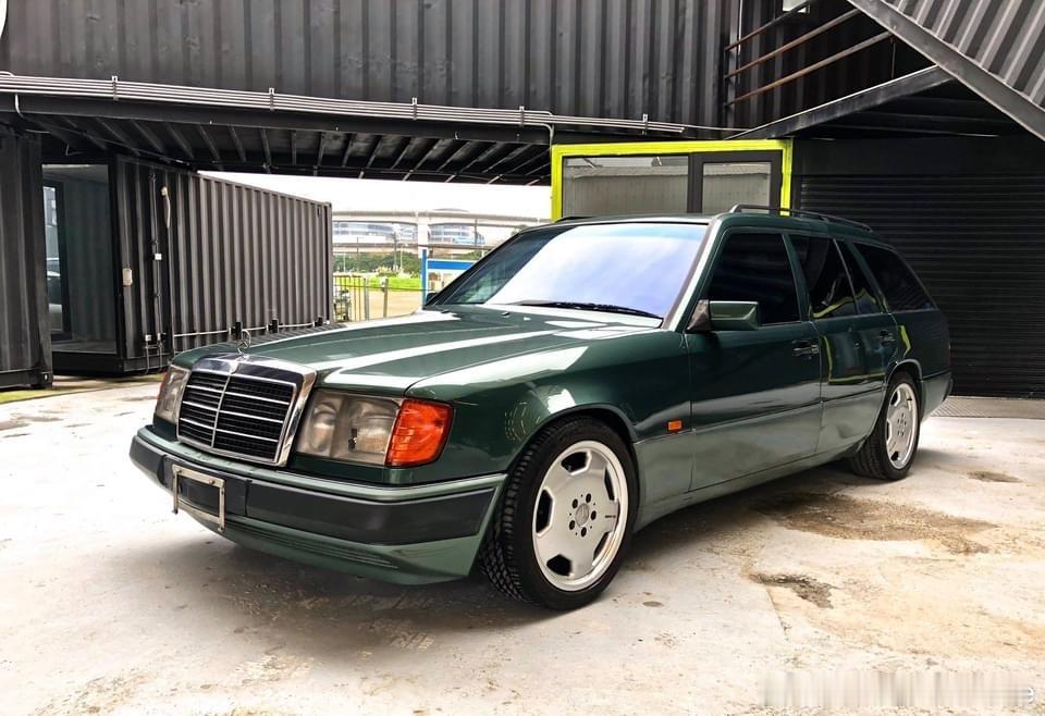 #台湾老车# BENZ S124 320TE Wagon ​​​