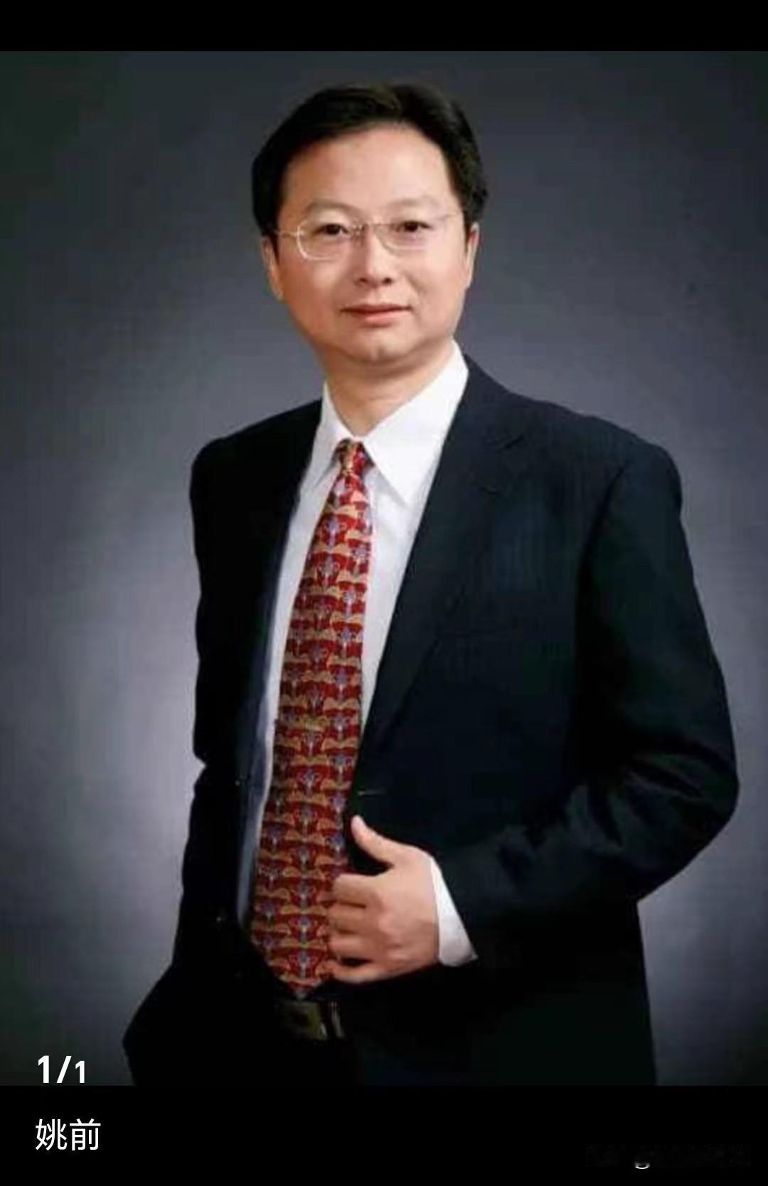 证监会的专家型官员落马，证券反腐迈向纵深。

今天，有关部门宣布，证监会科技监管