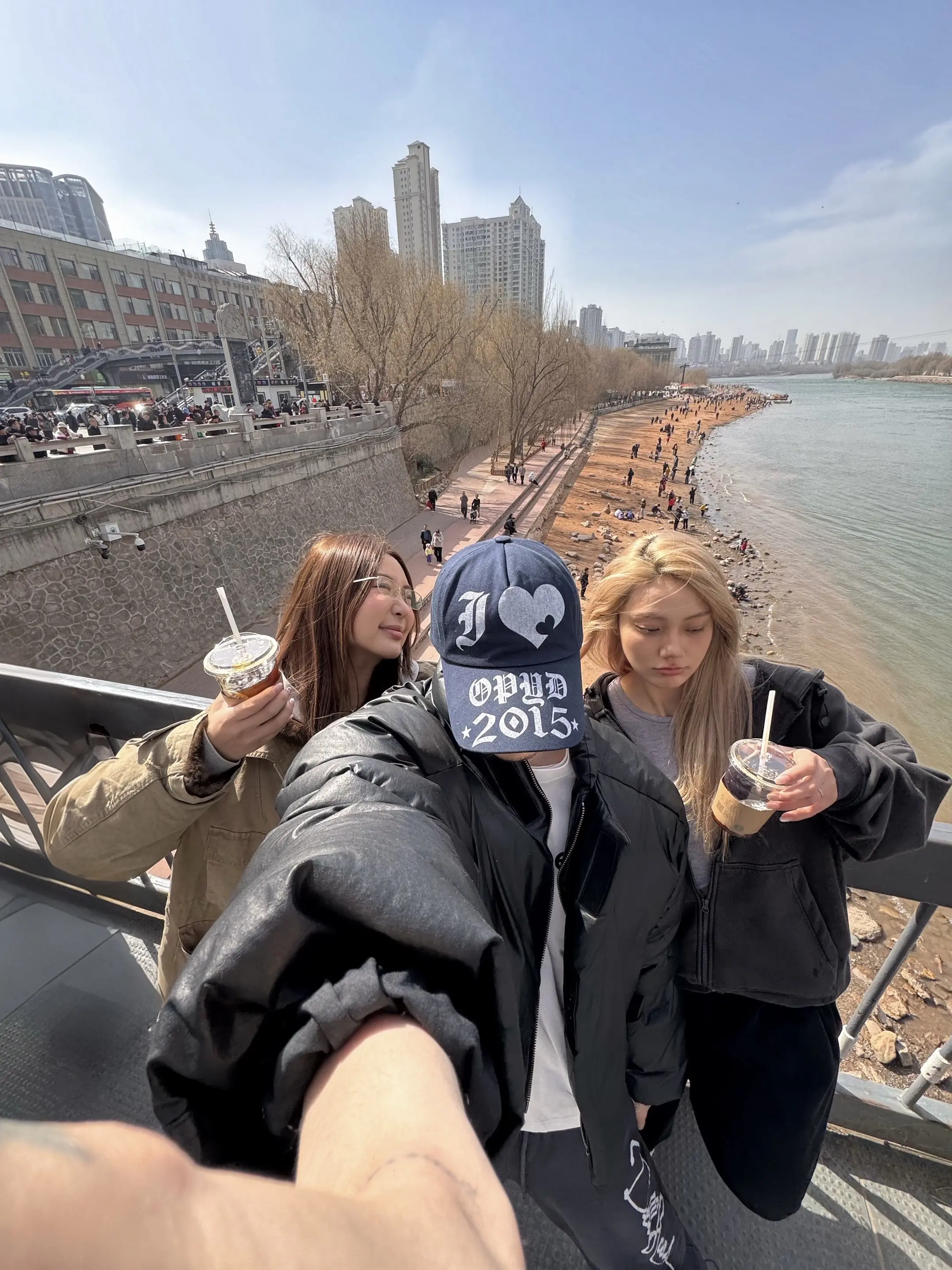 人在兰州已经晕厥。