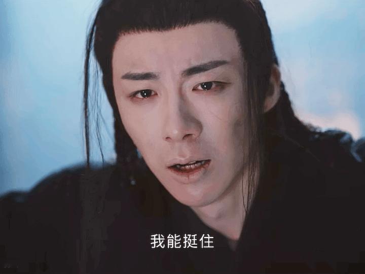 刘宇宁连续8年悼念去世粉丝就是人帅心善啊 