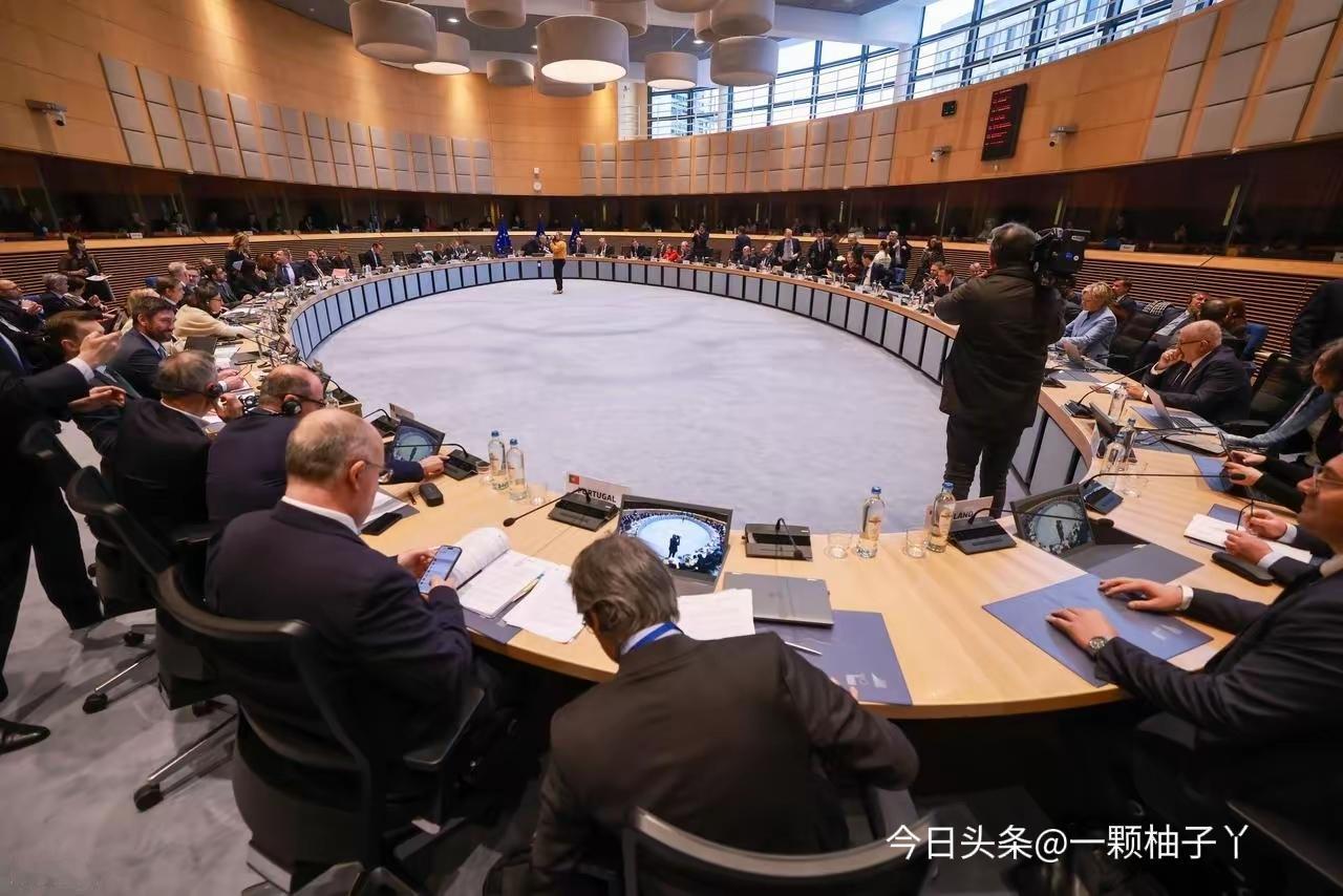 欧盟在2026年2月初正式提出了第二十轮对俄罗斯制裁方案，这条消息真实可靠，来自