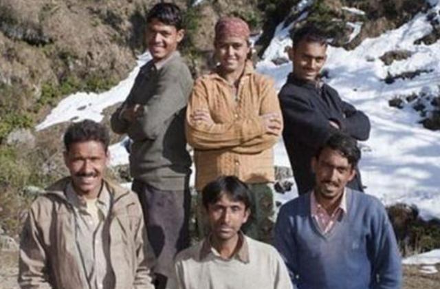 尼泊尔“一妻多夫”该如何生活？妻子苦不堪言：晚上和兄弟在一起，一点都不幸福。尼泊