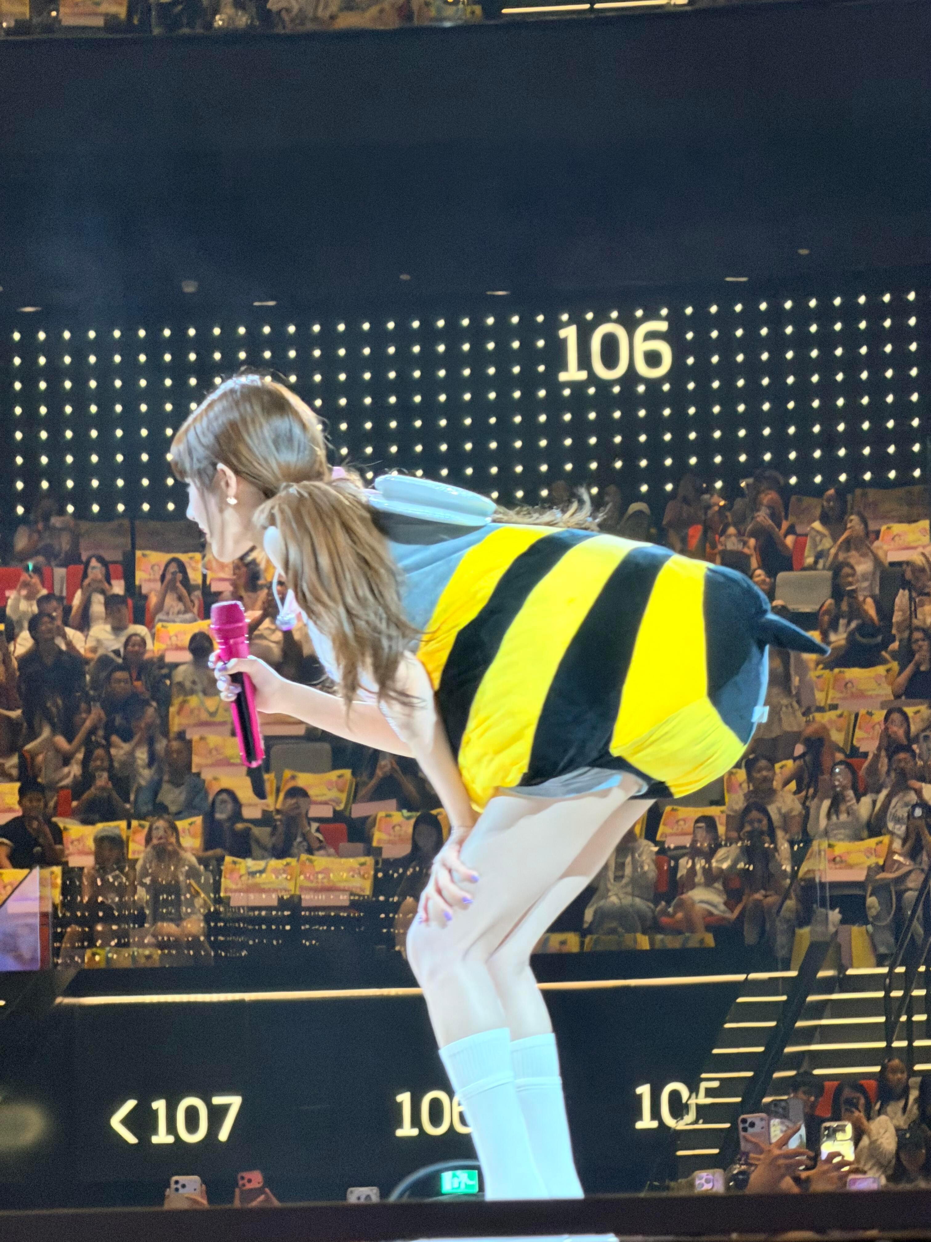 谁家小蜜蜂🐝 