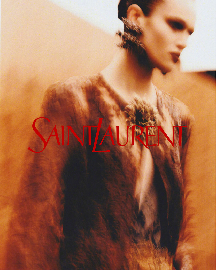 Saint Laurent 2026 冬季时装秀场幻影，一段游走于布尔乔亚式的沉