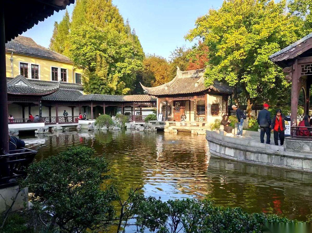 属蛇的，2026年别再埋头干活了，听我一句，不然功劳全是别人的，黑锅全是你自己的