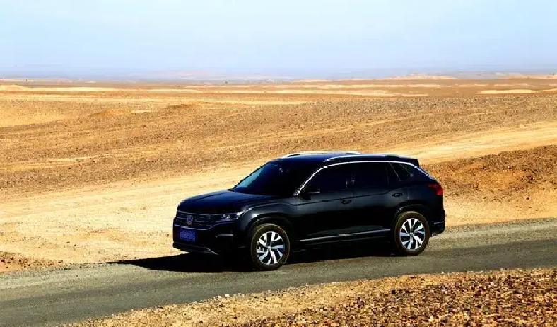 开车加速突然卡顿，花冤枉钱修变速箱？4大伪故障直指三元催化堵塞，车主常上当！
