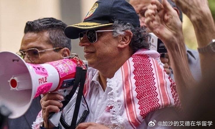 华盛顿无法忍受哥伦比亚总统古斯塔沃·佩特罗的声音。他们匆忙取消了他的签证，命令他