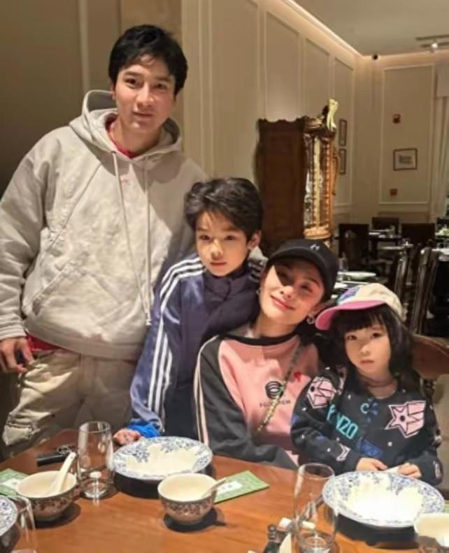 刘璇送儿军训成果高！9岁赳赳野外拉练11公里，老公王弢抑郁未好 ​​​