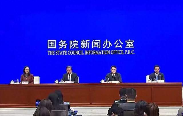 人社部：全面推进“退休预服务”