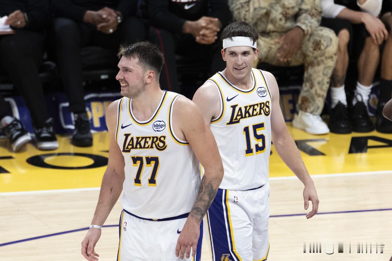 别再只盯着亚历山大的罚球了，去看看湖人队的那两个后场吧！
亚历山大的罚球多一直是