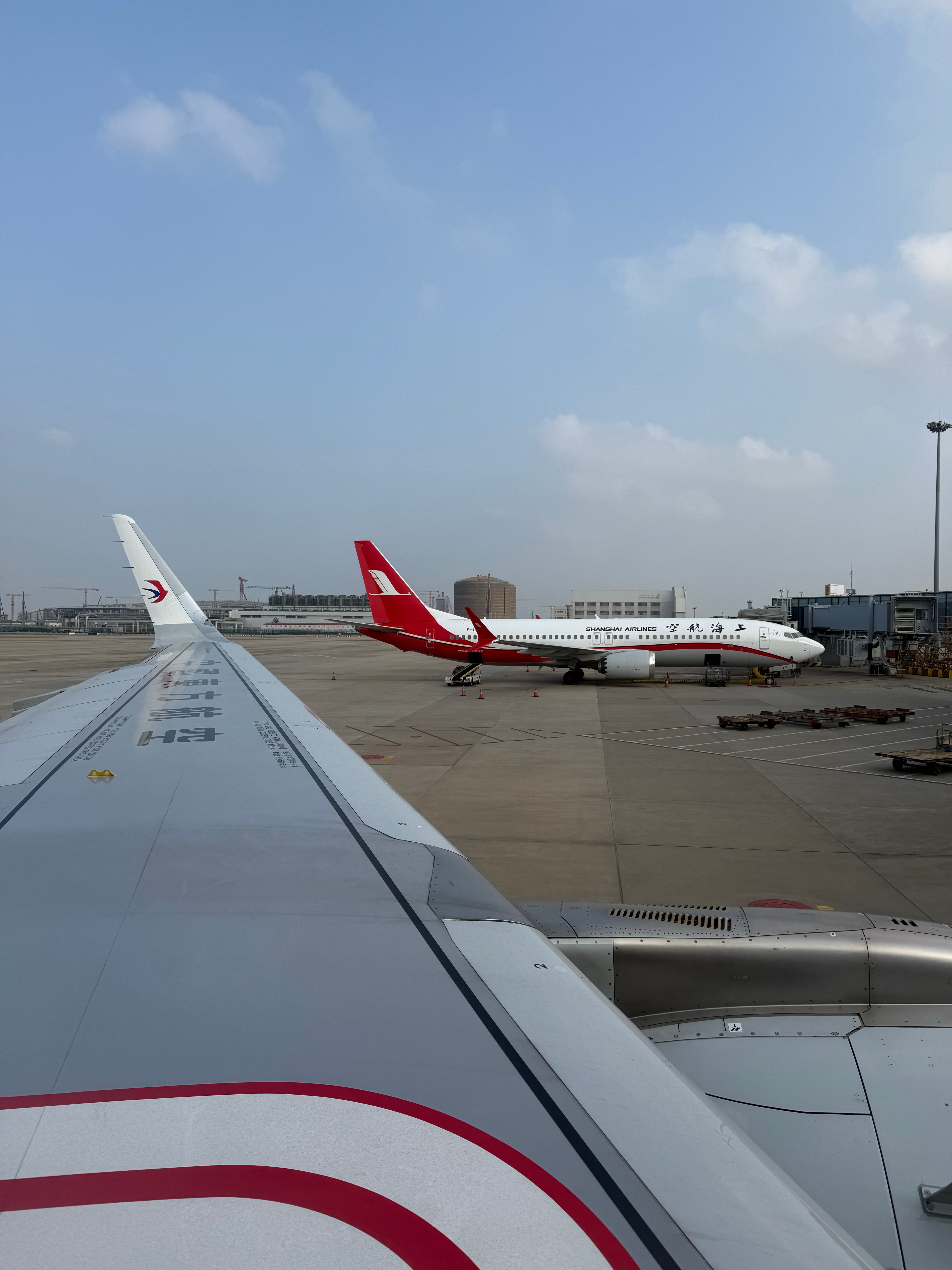 又要离开上海了 上海·上海浦东国际机场S1卫星厅