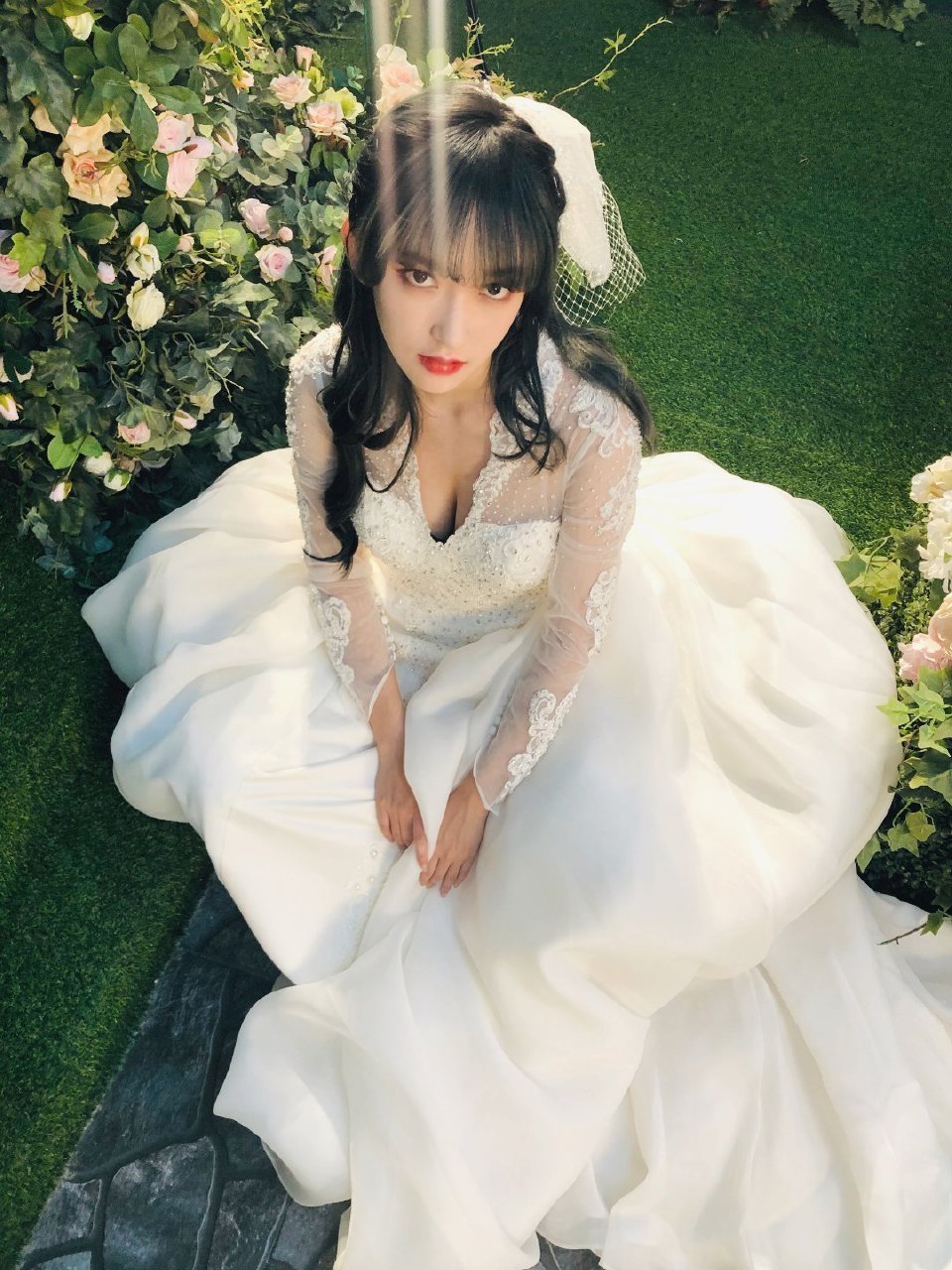 送给大家程潇这组婚纱照，祝大家七夕快乐[女孩儿]给程潇的七夕礼物 ​​​