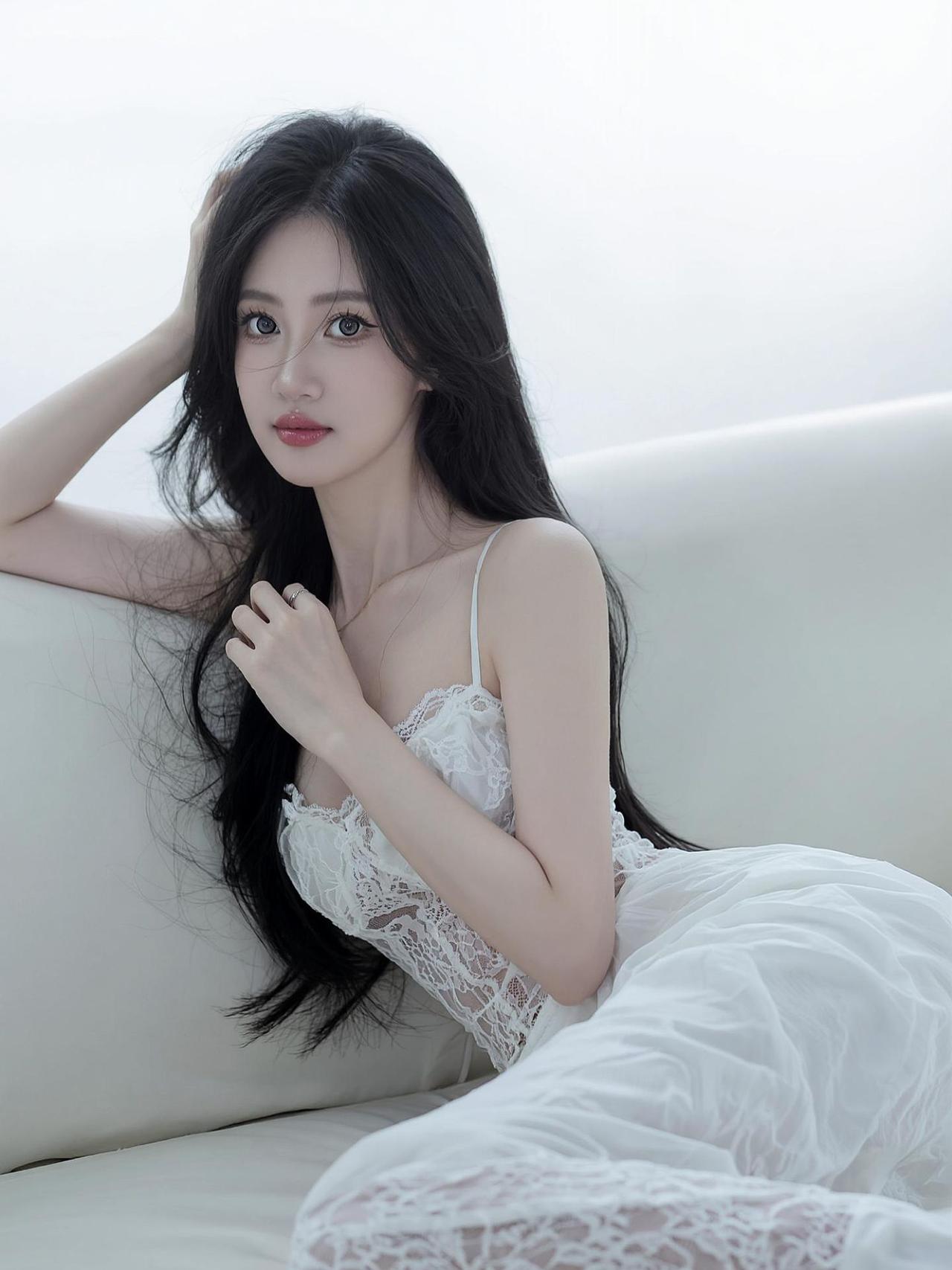 我听过“喜欢吗？给你买”
也听过“怕你不喜欢就没买”
唯独没听过“感觉你会喜欢 