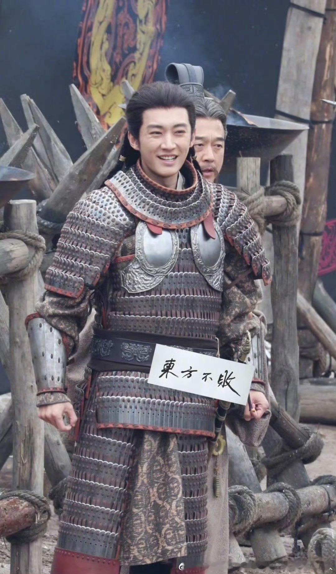 老叔真没几个粉啊都没看到过粉丝修那种饭拍 