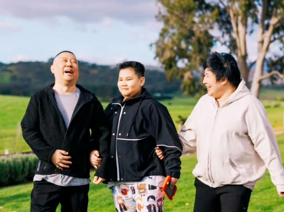 郭德纲10岁小儿子身高不被爱的时候，哪怕你是郭麒麟也没用 ​​​