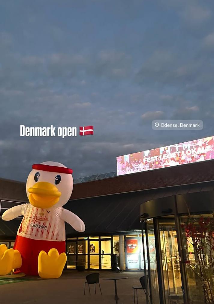 充气版的丹麦小鸭2025年丹麦羽毛球公开赛热点现场 ​​​​