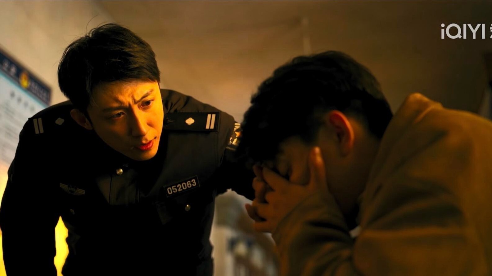 现在再回头看《雪迷宫》简直是甜剧，《罚罪2》背景时间线里大家都太苦了