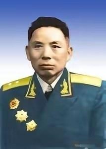 1955年授衔时，张仁初因为旧伤复发，自1954年起就在青岛长期离职休养，没有担