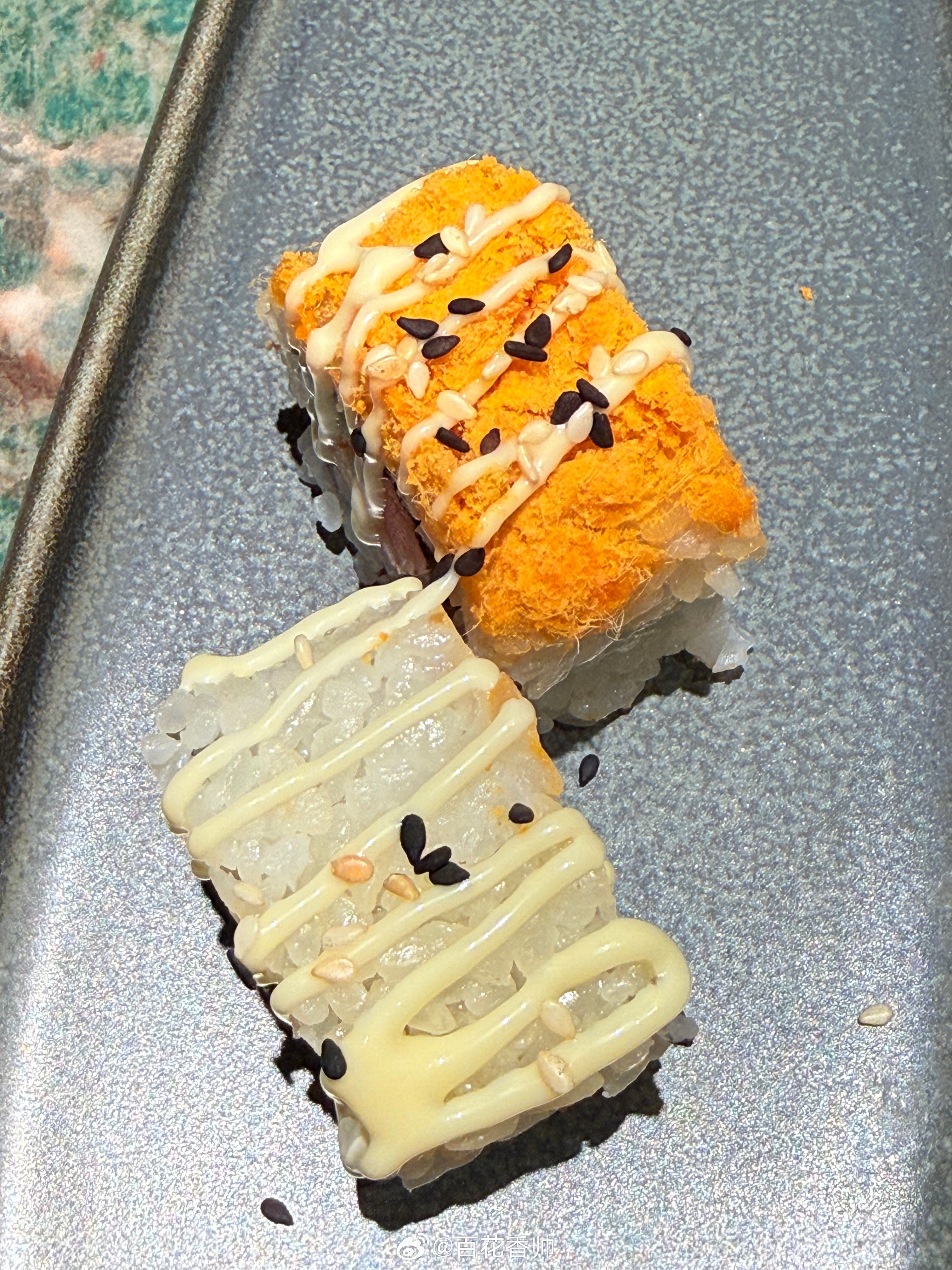 骄阳似我年过四十不青春，独来独往不合群。非是生来性孤僻，厌倦江湖套路深。我非孤独