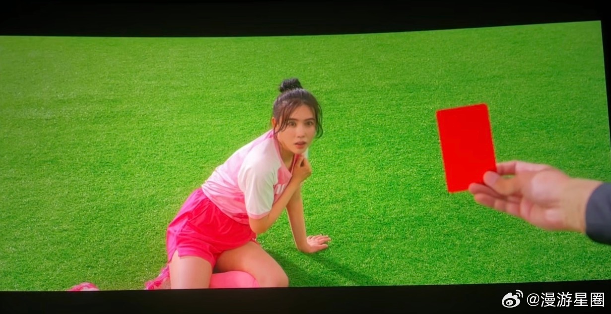 施予斐演绎周星驰无厘头施予斐功夫女足撒娇担当星爷新作施予斐贡献笑点女足里梨花队施