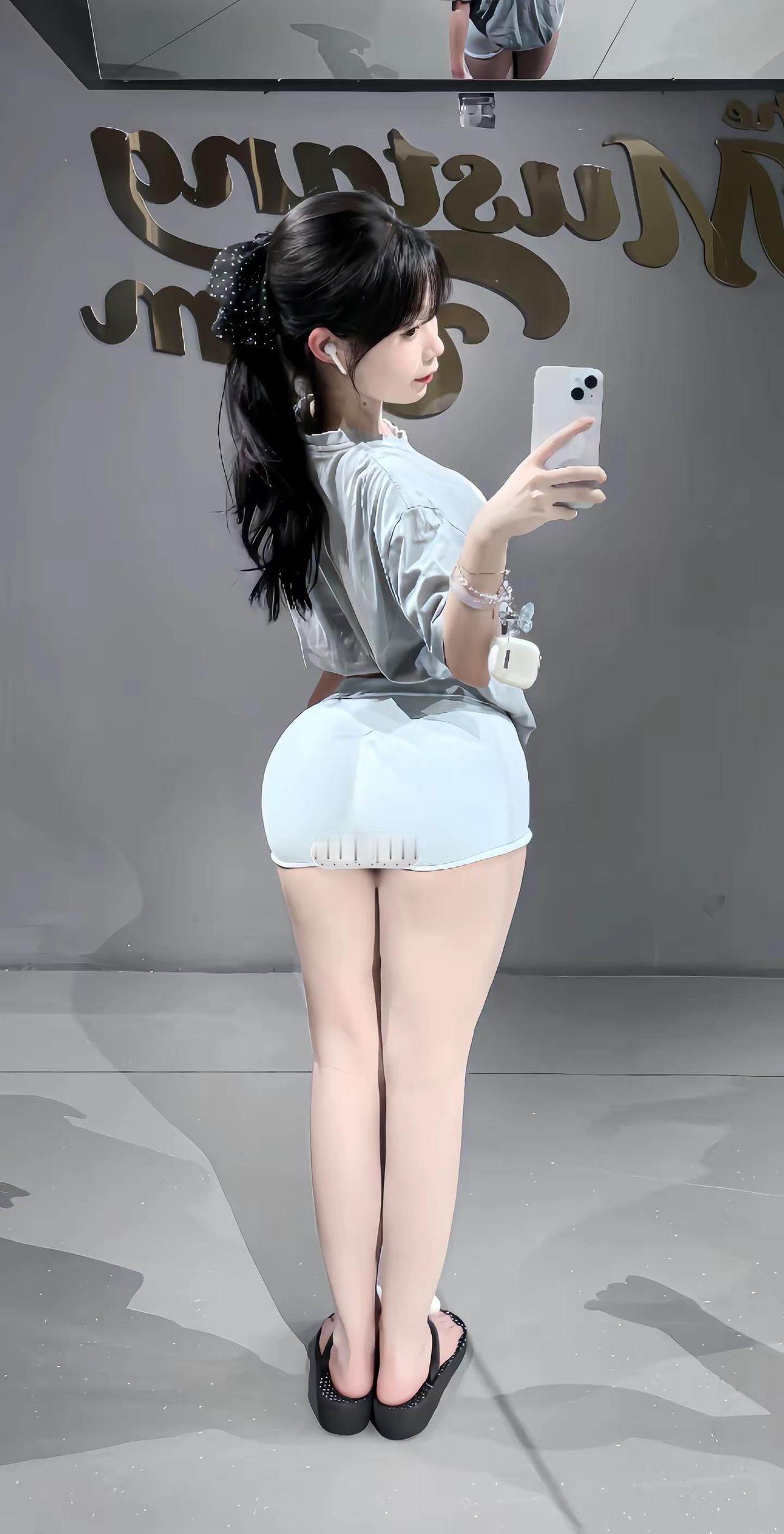 你说我呆呆的 我以为是觉得我可爱  原来是觉得我好骗˰̮⛻̴⃠︣⸝⸝̼⸝֪⛻̴⃠