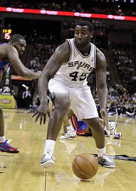 我是相信 Lindsey Vonn 能在 ACL 断了之后还参加冬奥会高山滑雪的