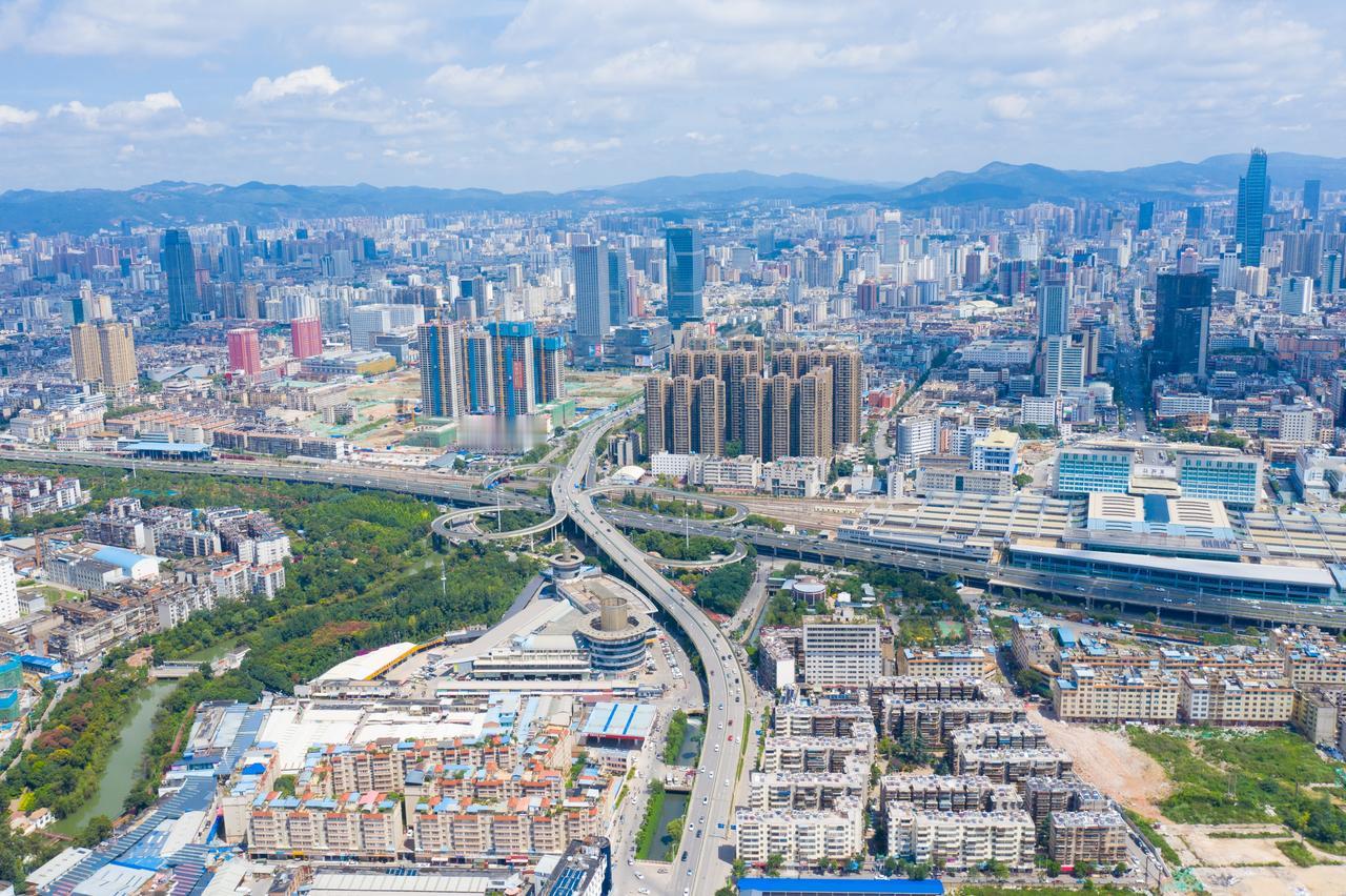 官渡区上半年财政表现来了！

2026年上半年官渡区全区一般公共预算收入完成18