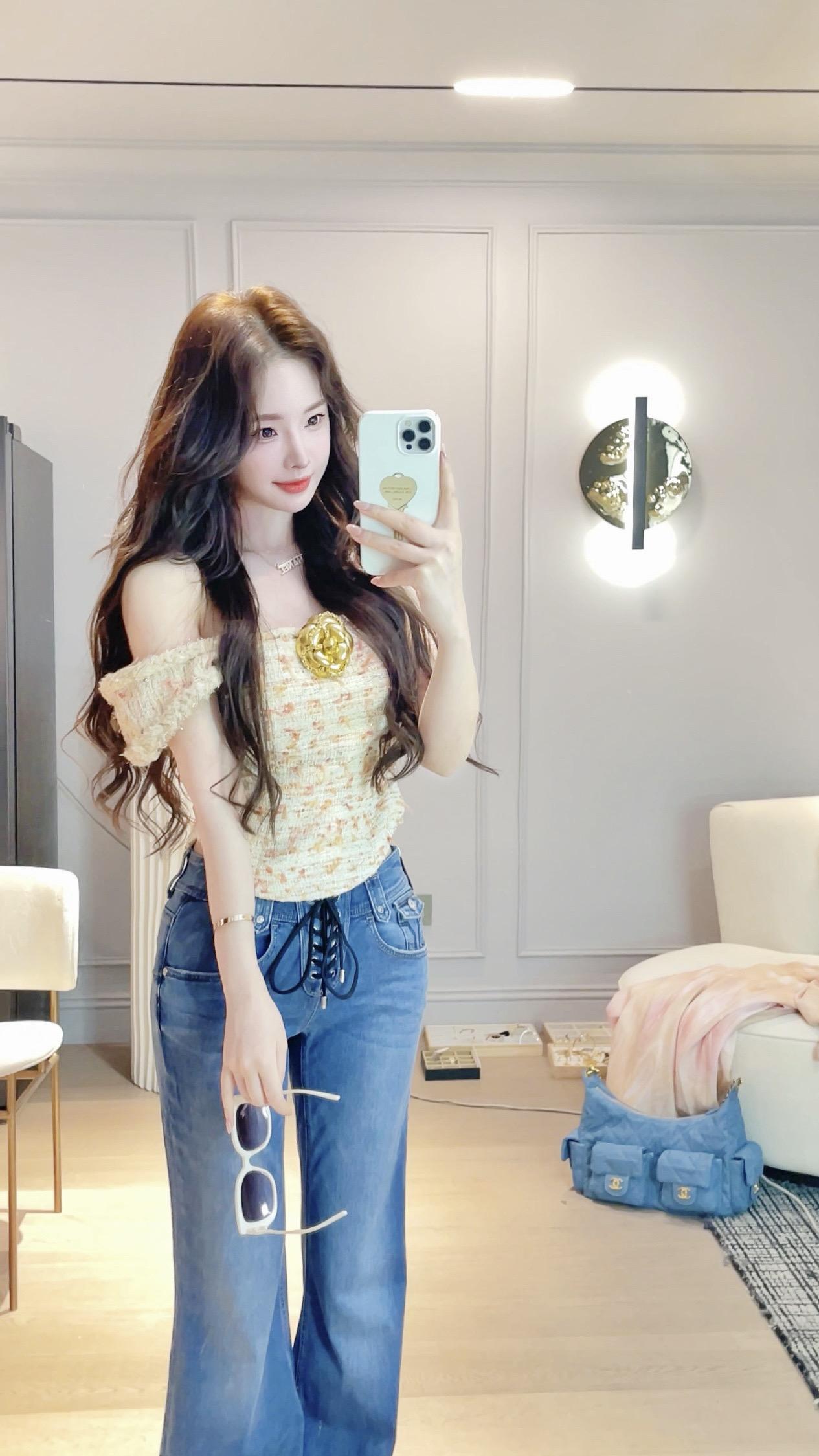 怎么搭都很美。