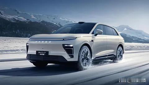 2025款星纪元ET以“环保平权”重新定义健康座舱，内饰采用零苯零甲醛环保材质，