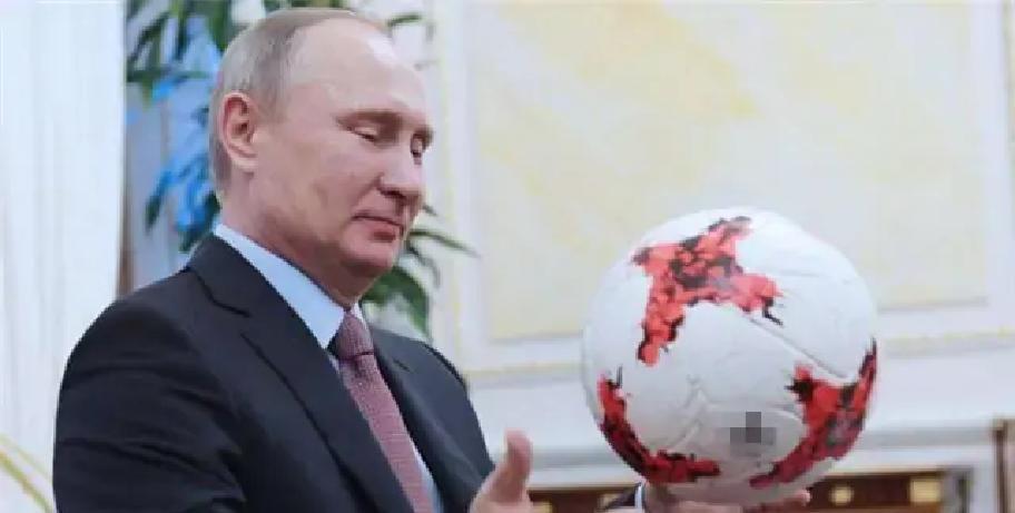 俄罗斯那艘油轮被美国扣走，很多人问：咋看着俄罗斯挺“淡定”？
 
俄乌打到现在，