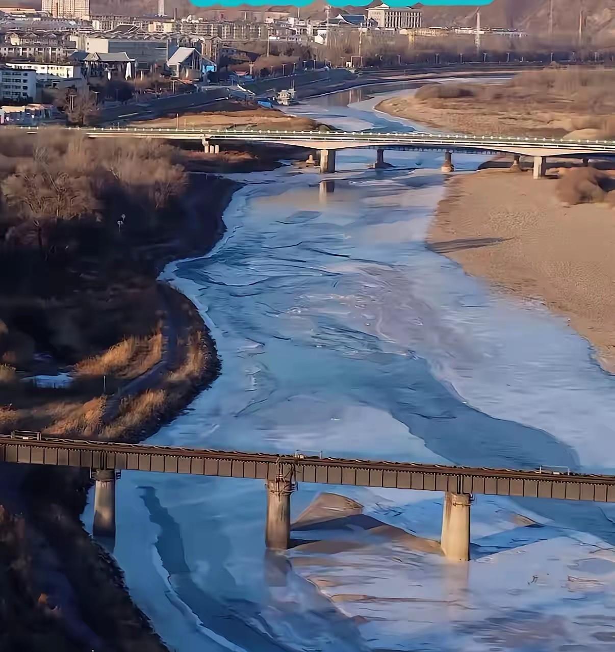 俄朝友好合作的大桥通车，对于限制美国航母起到重要作用，压根别想过桥，俄朝总是在为