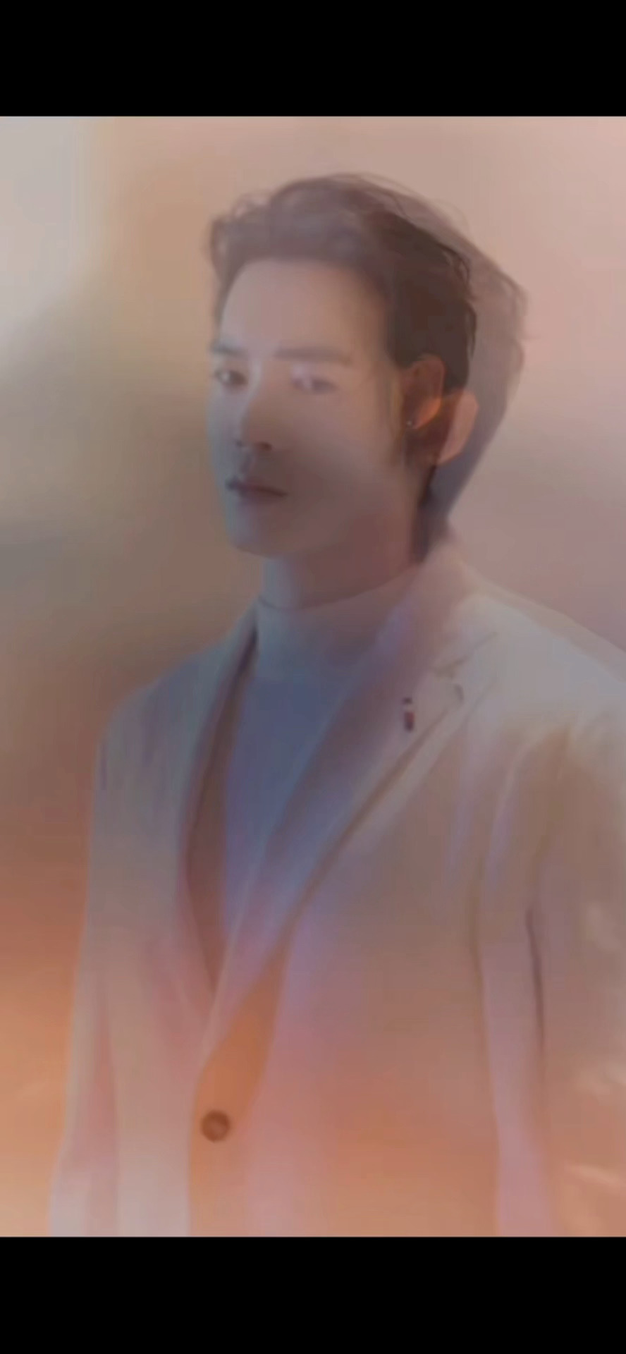 于适🫘新鲜视频掉落 白马王子既视感😍 