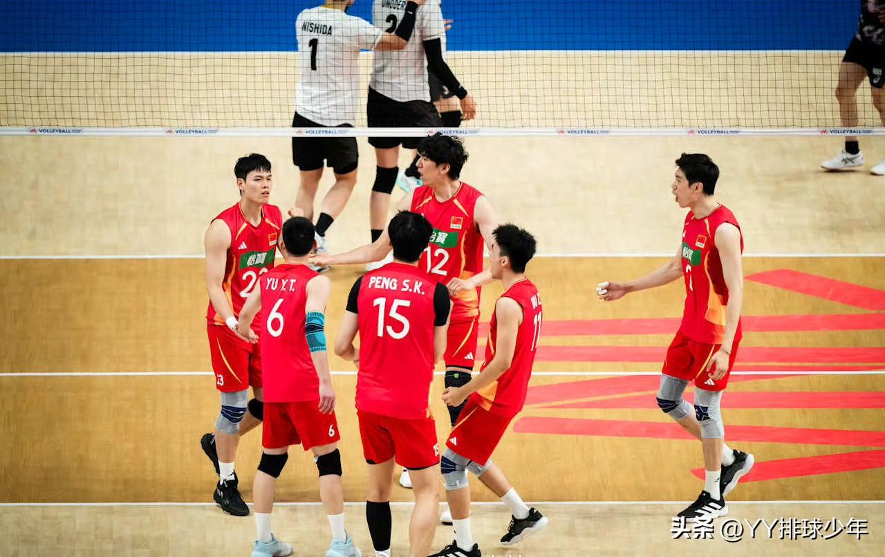 【中国男排世联赛三连败】2026世界男排联赛临沂站，主场出战的中国男排1-3不敌