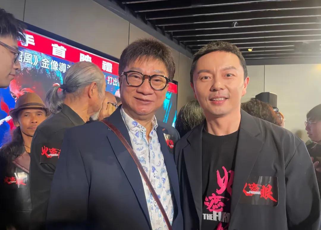 42岁谢苗新片首映，一众打星现身支持，排面十足！
6月10日，硬核动作电影《火遮