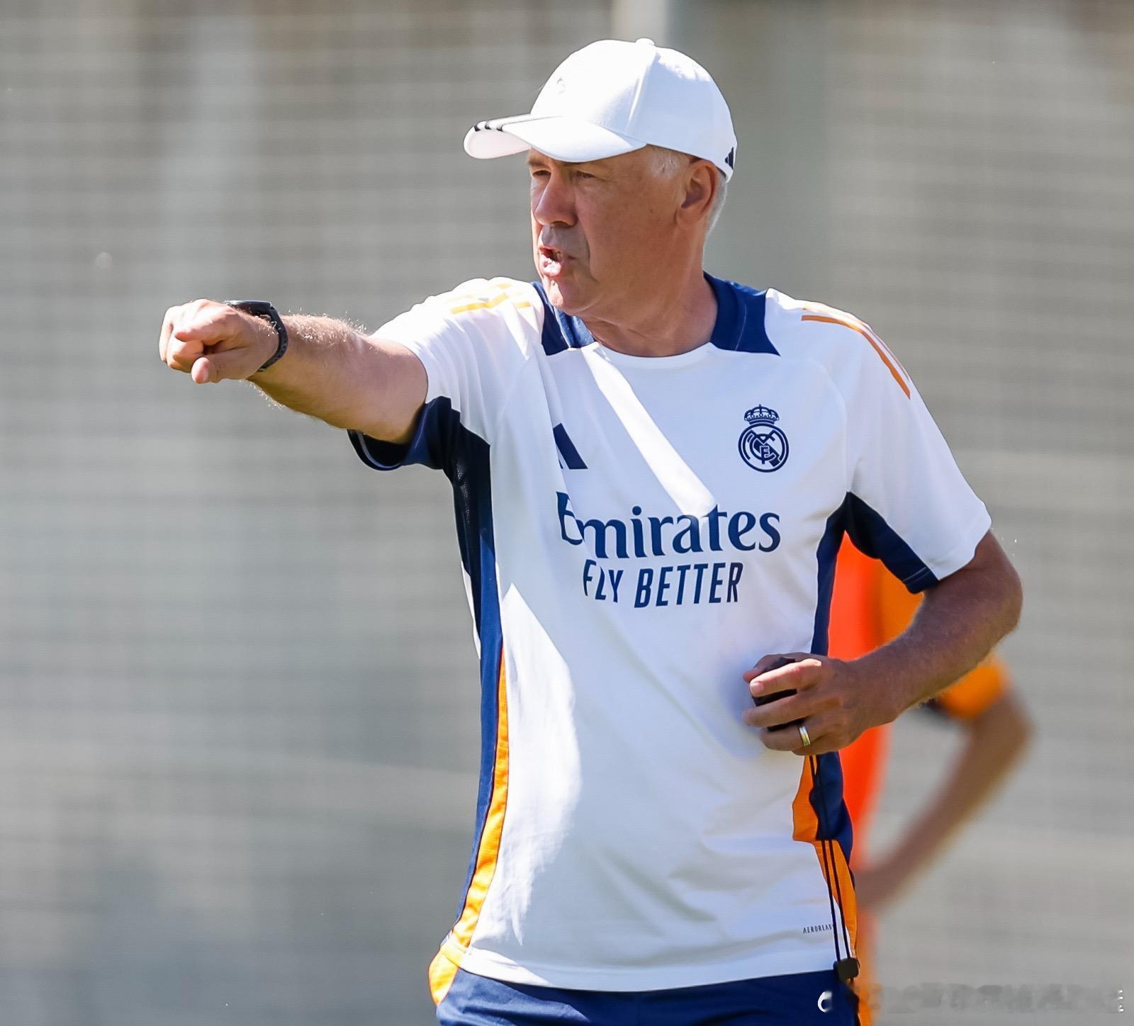 安切洛蒂: 享受我们的季前备战 现在考虑美国之旅. #HalaMadrid# ​