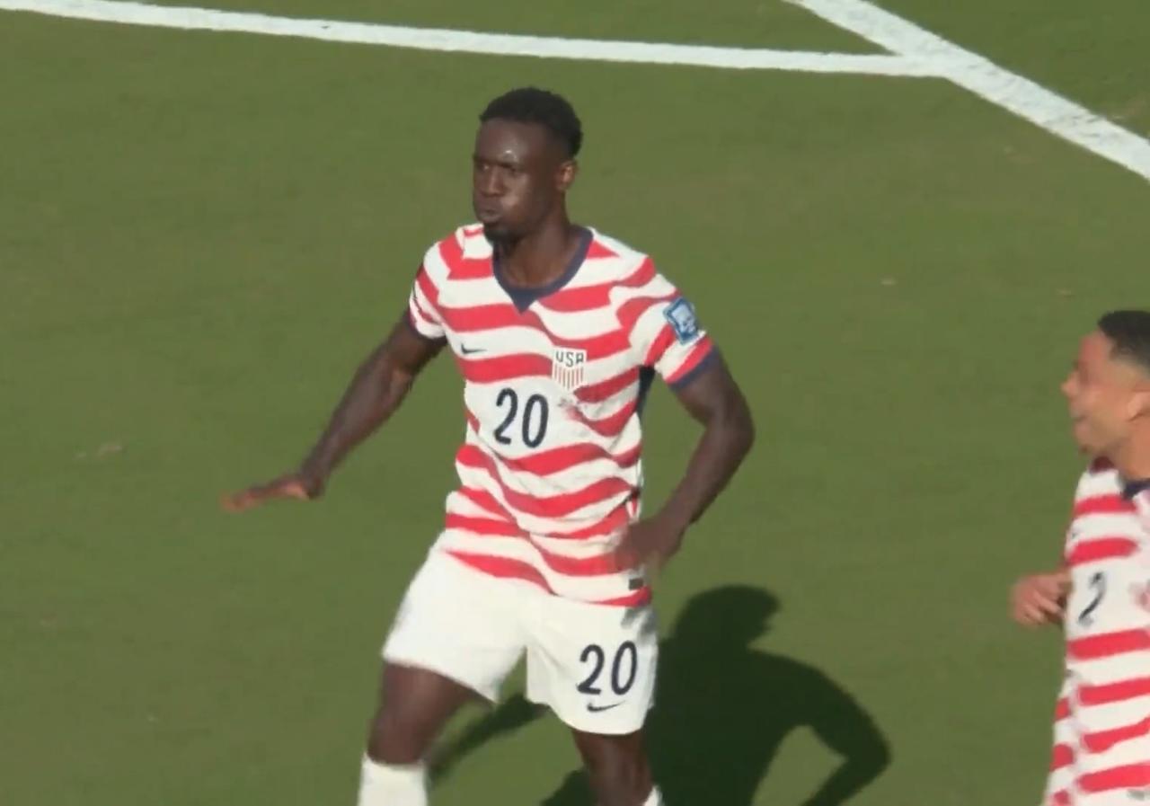 这样看来！把美国队保进8强也不是不行！比利时现在生大病，正所谓趁你病要你命！
主