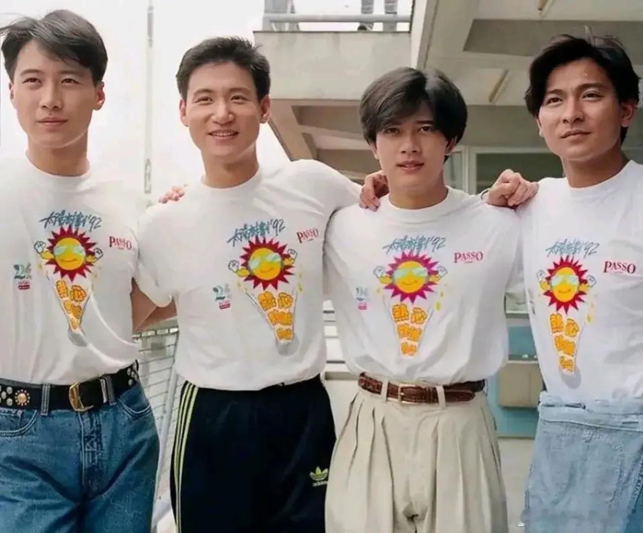 香港网民选出新四大天王一个都不认识，还是我们当年吃的好！[笑cry] ​​​