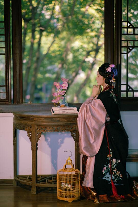 明·一帘疏影，月在花稍🌸南京约拍