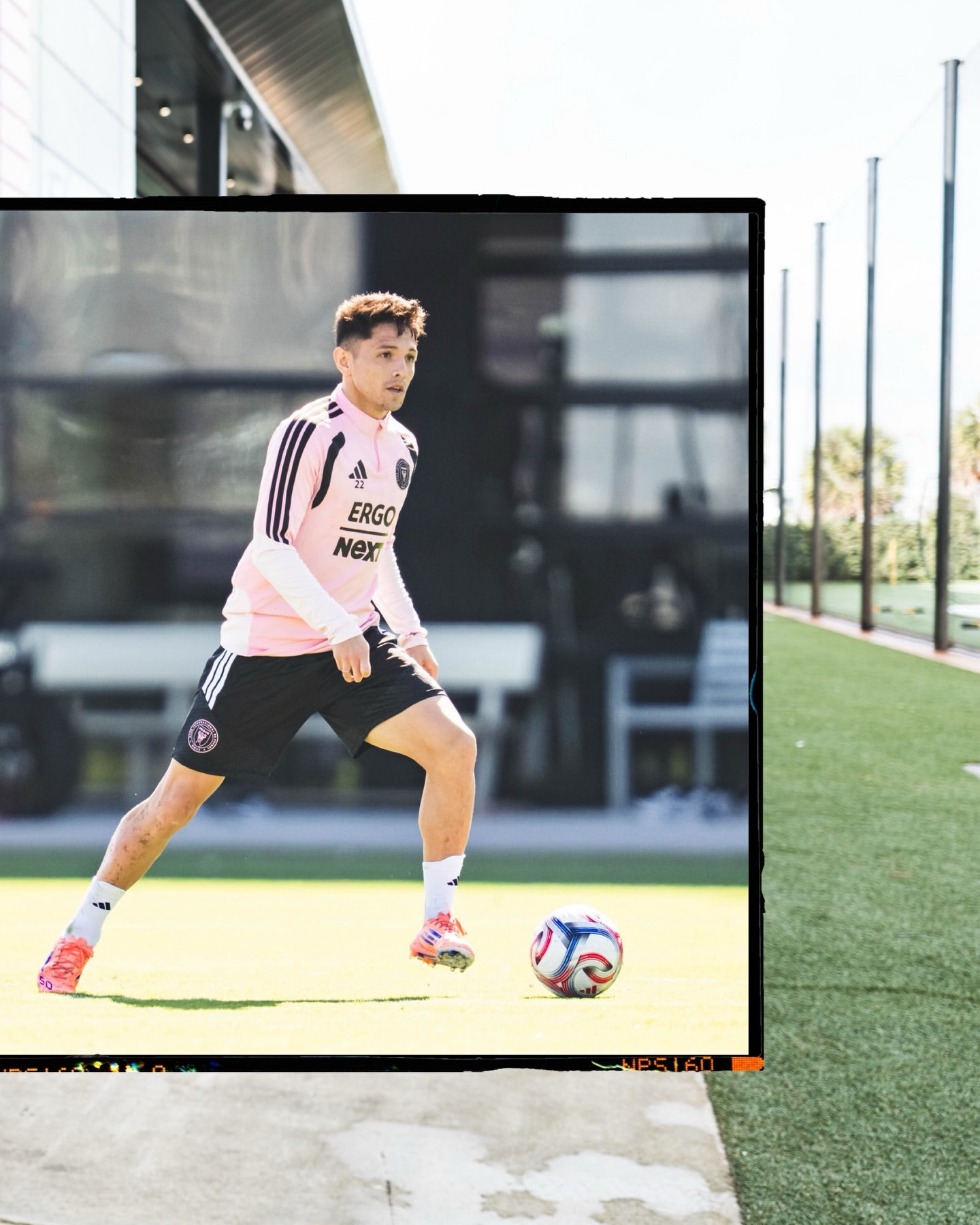 迈阿密官方更新今日份训练照构图不错梅西