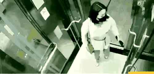 论长相论穿戴，
这能是一个没有素质的人吗？
可是办的事情确实让人无法评价！
太过