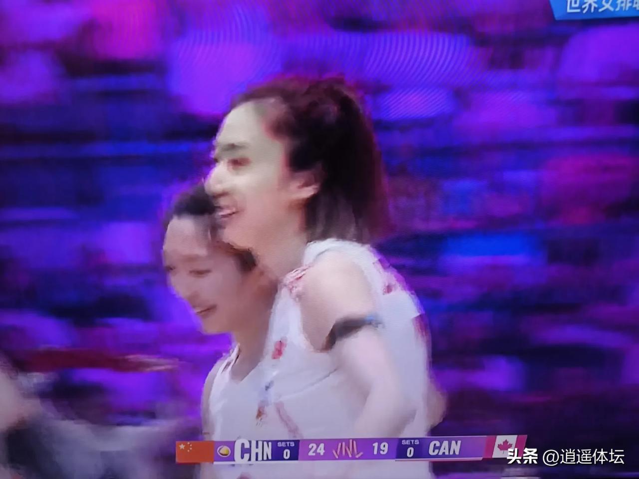 25：19！世界女排联赛，中国女排第一局轻取加拿大女排！
       这场比赛
