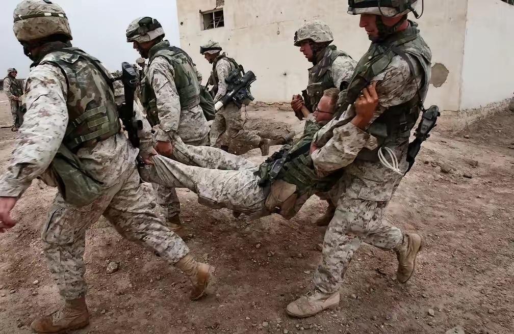 美只要不发动大规模地面战，伊朗将进入死循环。
问题是……