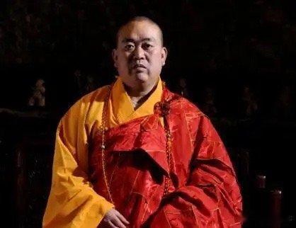 少林寺管理处：释永信正在接受多部门联合调查。7月27日，据少林寺官方网站消息：少
