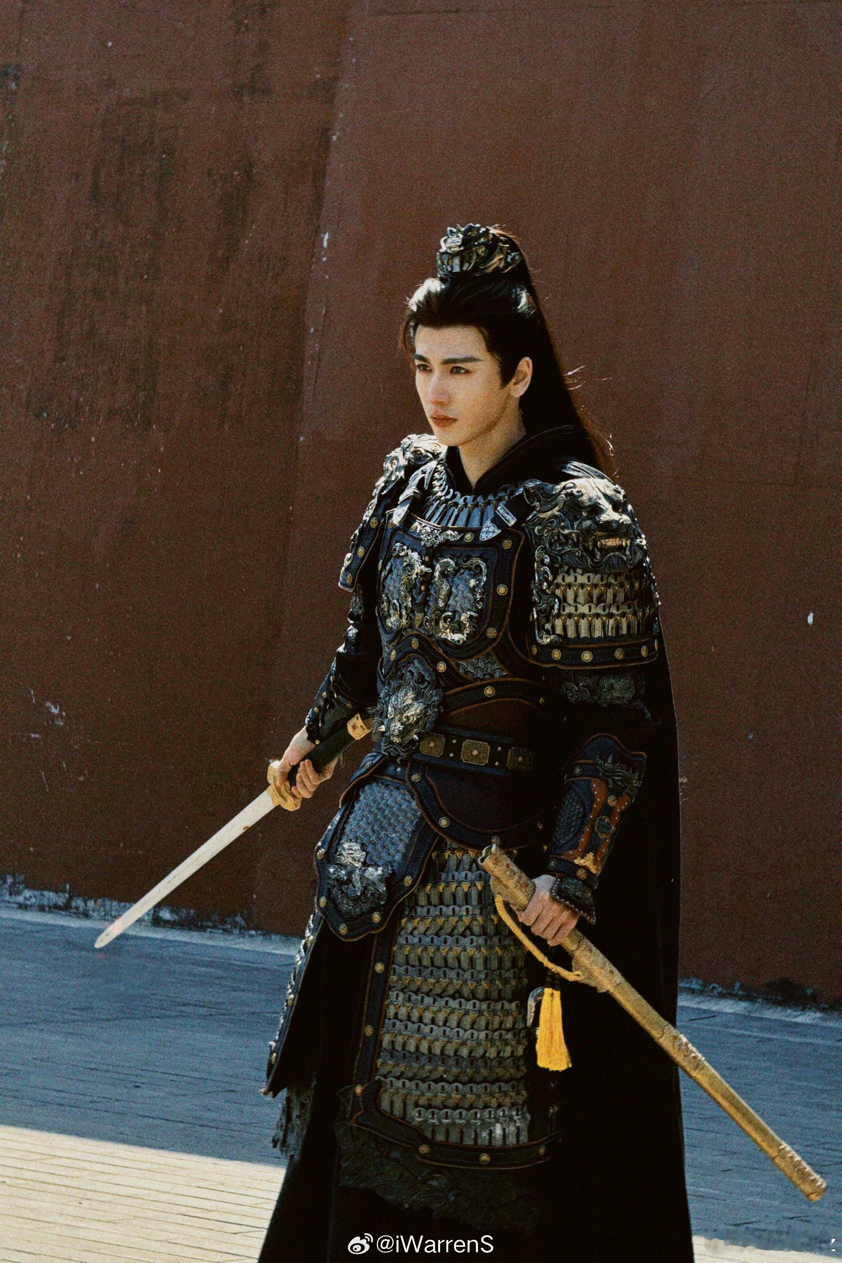 张凌赫是真的很帅！还是先期待他的新剧《逐玉》呀！该剧马上就要播出啦！周也张婧仪宋