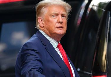 特朗普对美伊冲突发表了自己的看法，他表示自己能看出来伊朗也想要谈判，但是他们就是