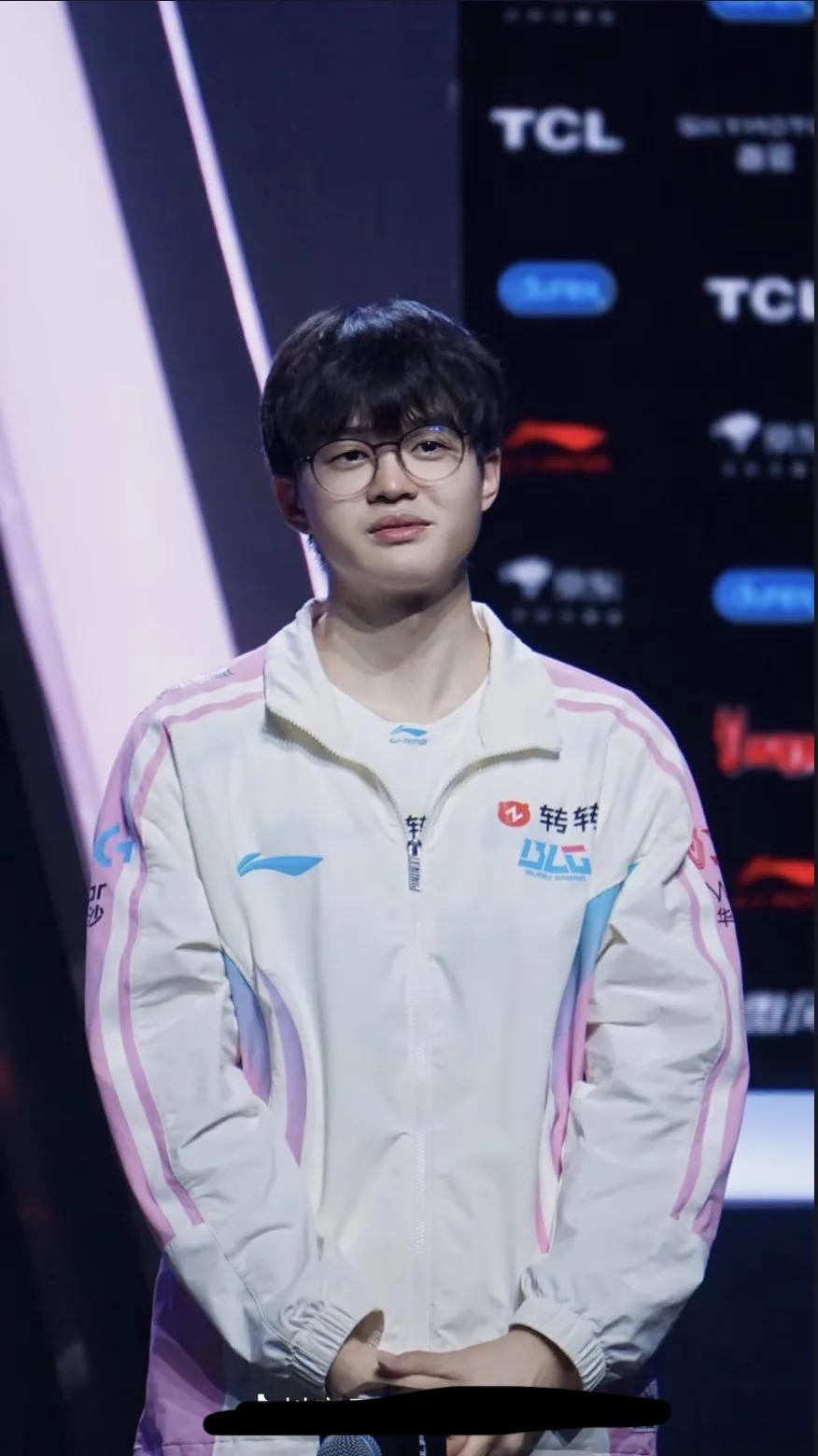 BLG XunLPL总决赛BLG1比3惜败AL，打野Xun本场受到大量讨论。整轮