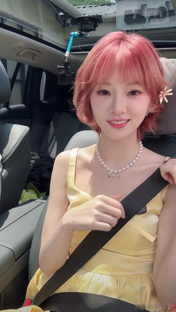 黄灿灿英文rap 英文rap挑战成功与否不重要，重要的是她用奶音证明了一件事：r